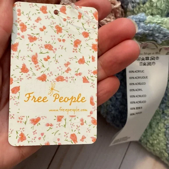 Free people pastel multi colored knit scarf - Picture 8 of 9